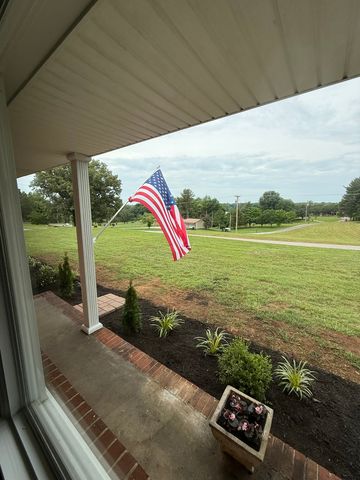 3750 Yager Rd, Mcminnville, TN 37110