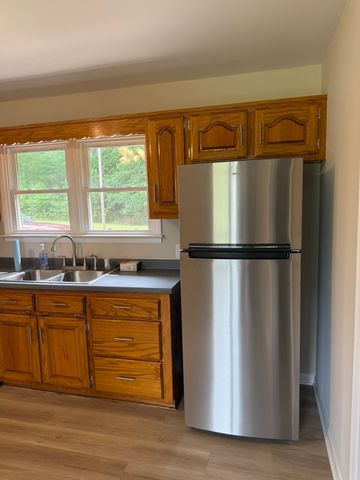 3750 Yager Rd, Mcminnville, TN 37110