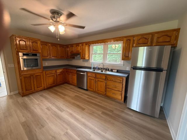 3750 Yager Rd, Mcminnville, TN 37110