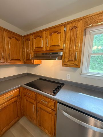 3750 Yager Rd, Mcminnville, TN 37110