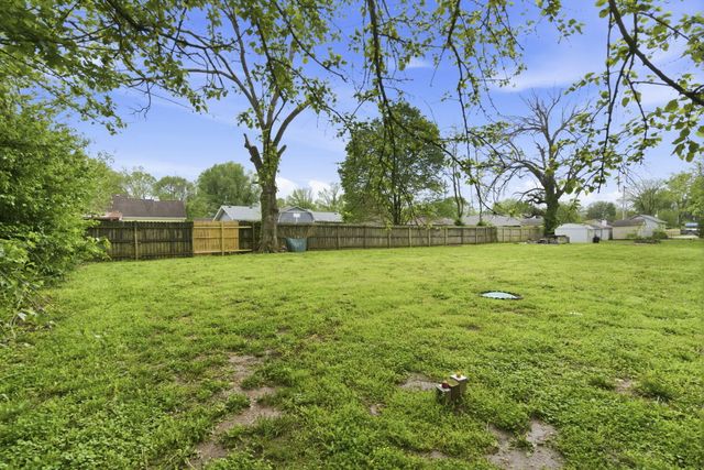 3238 W Latoka Street, Springfield, MO 65807