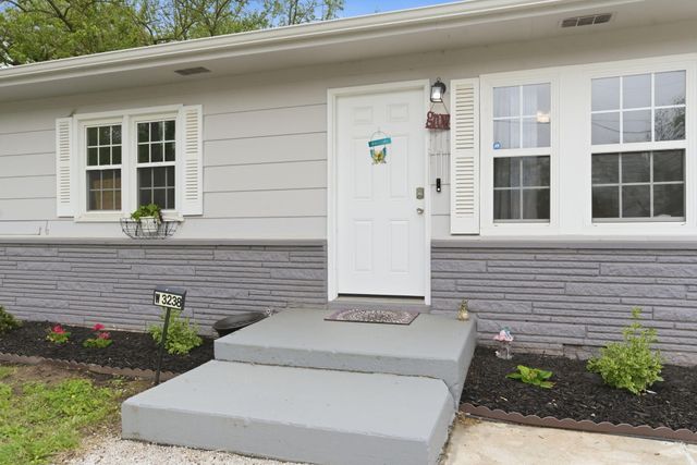 3238 W Latoka Street, Springfield, MO 65807
