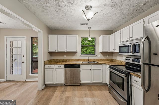 3190 Cape Circle, Alpharetta, GA 30009