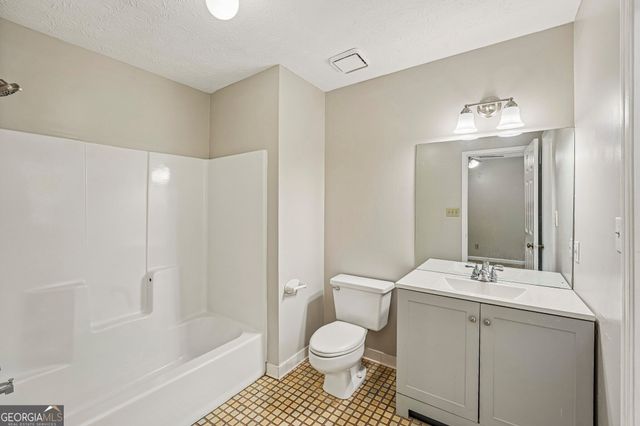 3190 Cape Circle, Alpharetta, GA 30009