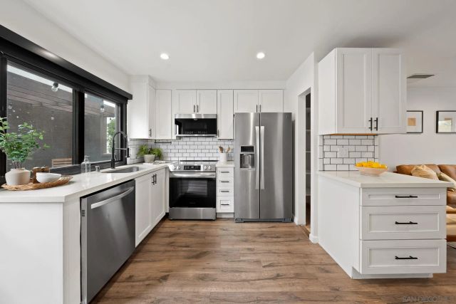 2282 Caminito Pescado 44, San Diego, CA 92107