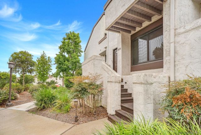 2282 Caminito Pescado 44, San Diego, CA 92107