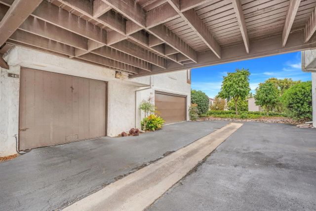 2282 Caminito Pescado 44, San Diego, CA 92107
