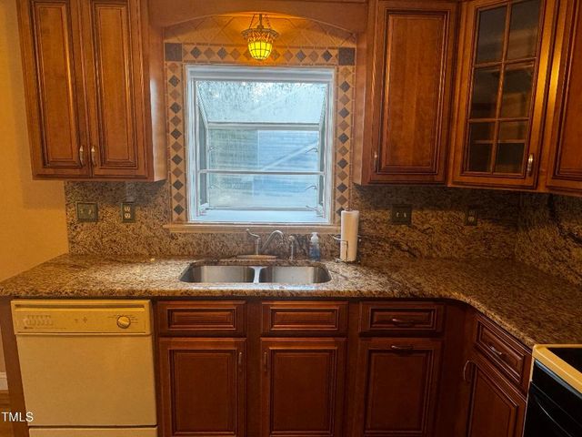 103 Stonecutter Court, Garner, NC 27529