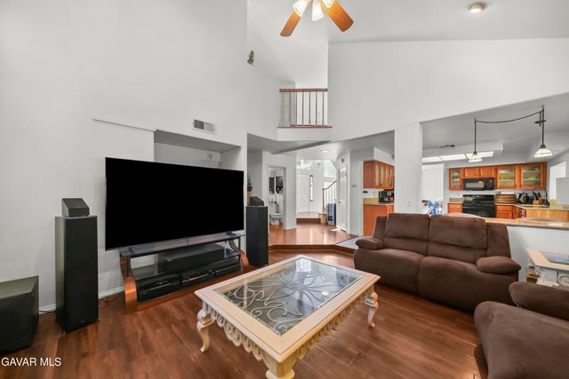 39463 Middleton Street, Palmdale, CA 93551
