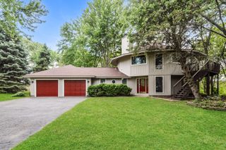 526 Towne Court SE, Gilberts, IL 60136
