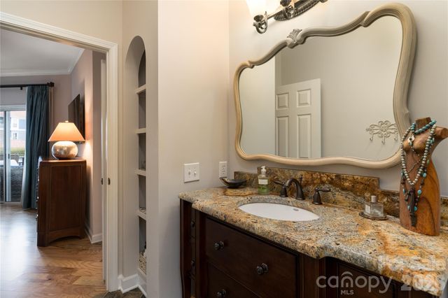 1113 Torrence Circle, Davidson, NC 28036