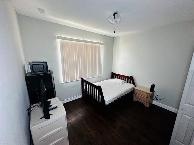606 W VOORHIS AVENUE, Deland, FL 32720