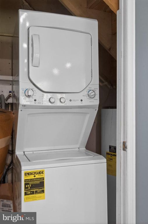 Image 25 of property listing at 45278 COVE MANOR RD, California, MD 20619