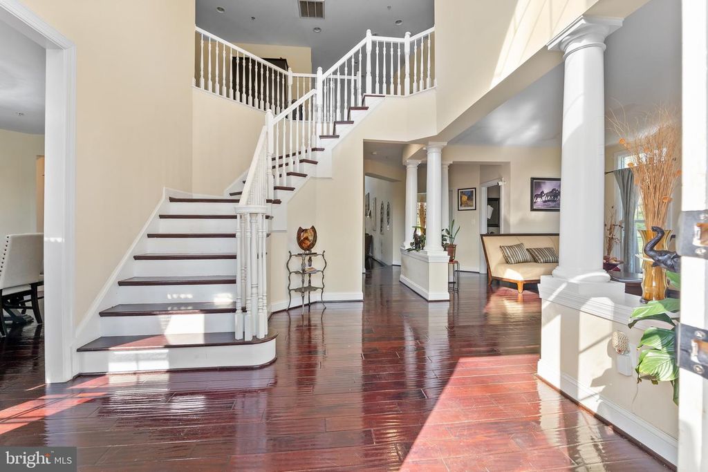 Image 5 of property listing at 1201 ALICIA DR, Upper Marlboro, MD 20774