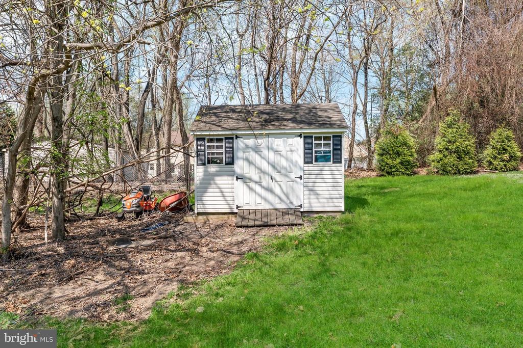 Image 57 of property listing at 1201 ALICIA DR, Upper Marlboro, MD 20774