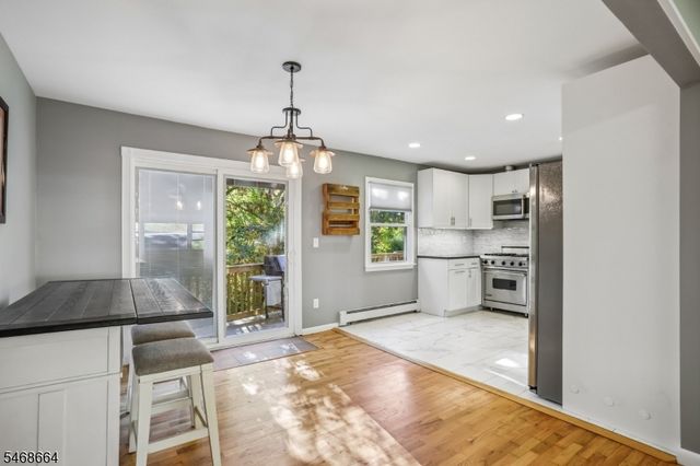 54 Cedar Ridge Dr, Vernon Twp., NJ 07462