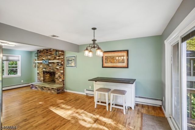 54 Cedar Ridge Dr, Vernon Twp., NJ 07462