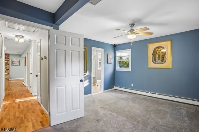 54 Cedar Ridge Dr, Vernon Twp., NJ 07462