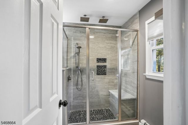 54 Cedar Ridge Dr, Vernon Twp., NJ 07462