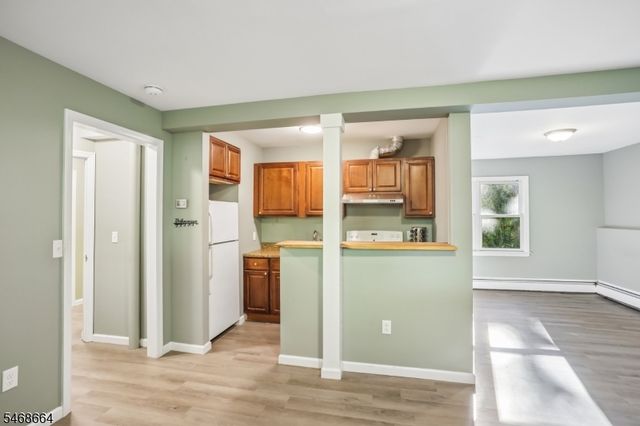 54 Cedar Ridge Dr, Vernon Twp., NJ 07462