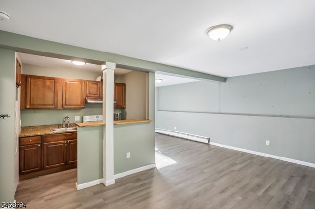 54 Cedar Ridge Dr, Vernon Twp., NJ 07462