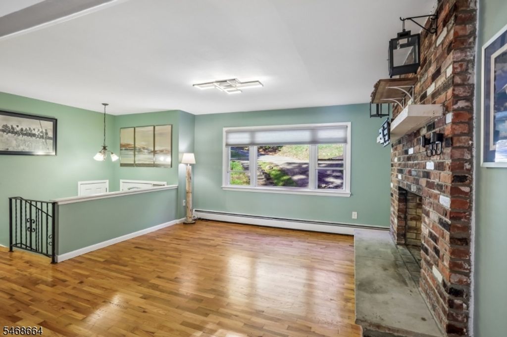 54 Cedar Ridge Dr, Vernon Twp., NJ 07462 — photo 5