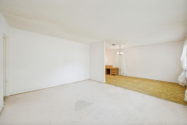 4814 Woodview Ave, Austin, TX 78756
