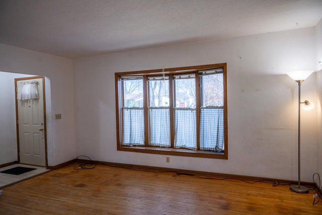 307 John Street, Necedah, WI 54646