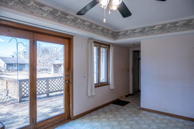 307 John Street, Necedah, WI 54646