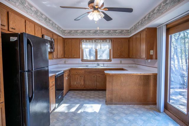 307 John Street, Necedah, WI 54646