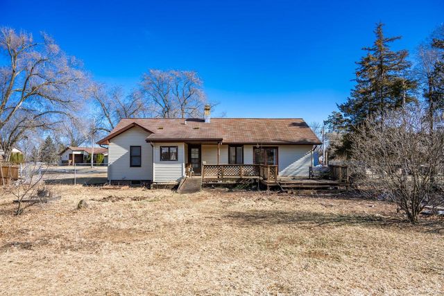 307 John Street, Necedah, WI 54646