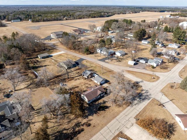 307 John Street, Necedah, WI 54646