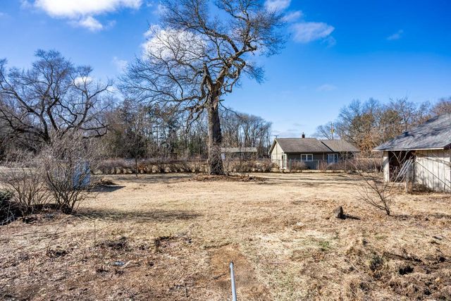 307 John Street, Necedah, WI 54646