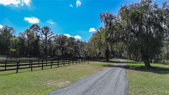 3245 NW 137TH PLACE, Reddick, FL 32686