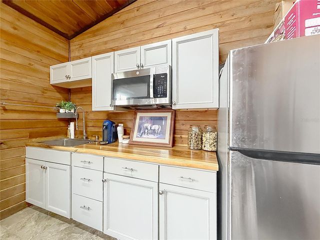 3245 NW 137TH PLACE, Reddick, FL 32686