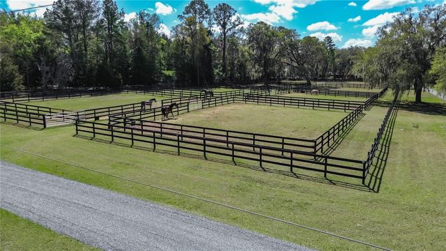 3245 NW 137TH PLACE, Reddick, FL 32686