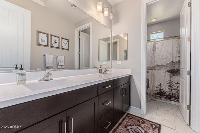 4420 S GARDENIA Drive, Chandler, AZ 85248