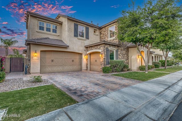 4420 S GARDENIA Drive, Chandler, AZ 85248