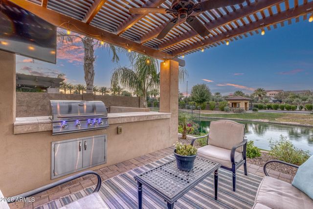 4420 S GARDENIA Drive, Chandler, AZ 85248