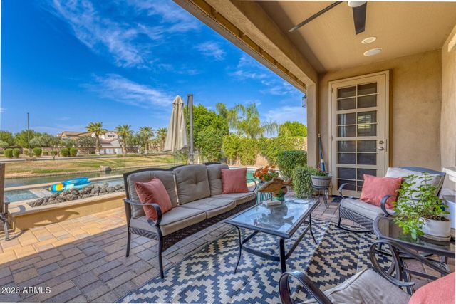 4420 S GARDENIA Drive, Chandler, AZ 85248