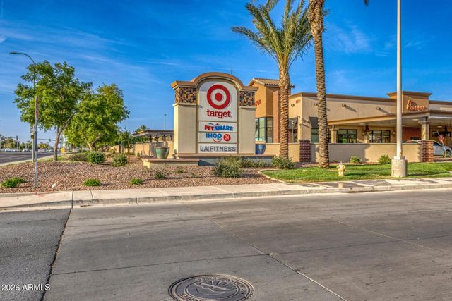 4420 S GARDENIA Drive, Chandler, AZ 85248