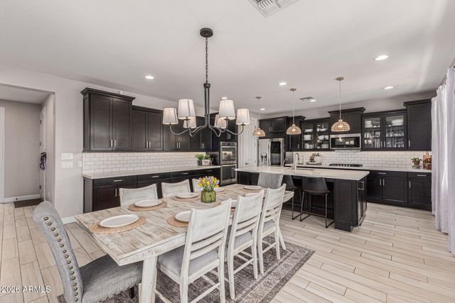 4420 S GARDENIA Drive, Chandler, AZ 85248