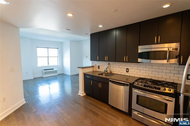 3312 Hudson Avenue, Union City, NJ 07087