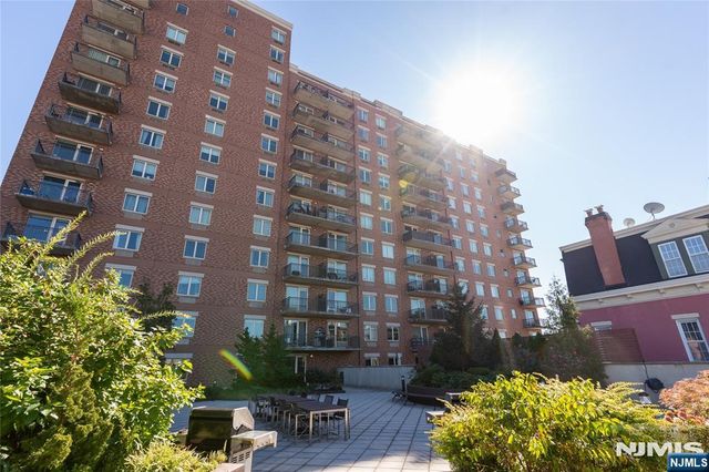 3312 Hudson Avenue, Union City, NJ 07087