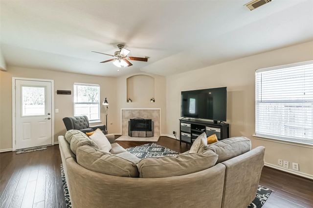 18239 Trinity Knoll Way, Humble, TX 77346