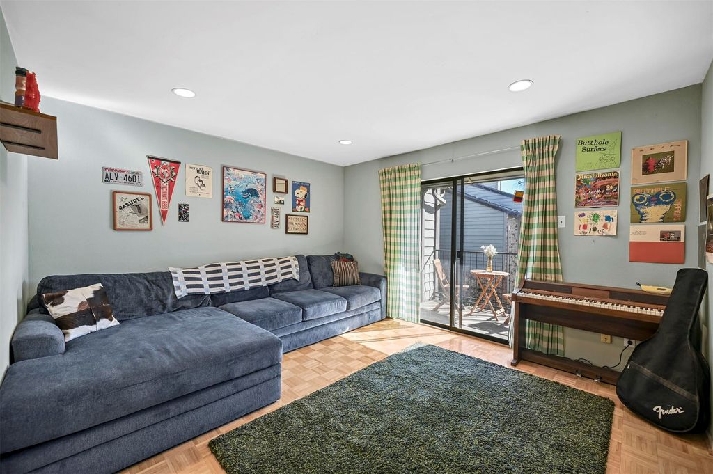 5335 Bent Tree Forest Drive 264, Dallas, TX 75248