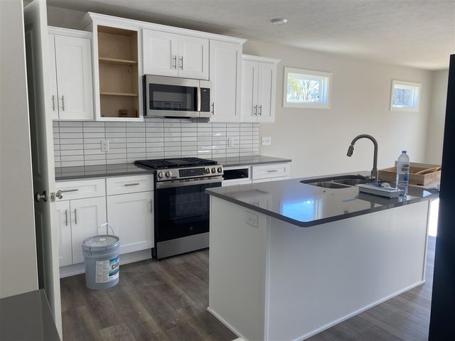 1142 Freshfield Drive, Byron Center, MI 49315