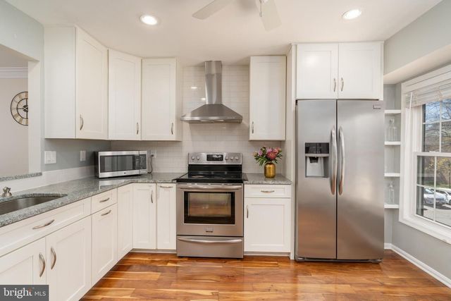 5452 BARRISTER PL, Alexandria, VA 22304