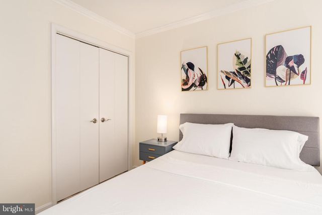 5452 BARRISTER PL, Alexandria, VA 22304