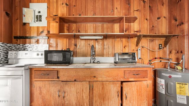 604 Fernwood Street, Panama City Beach, FL 32407